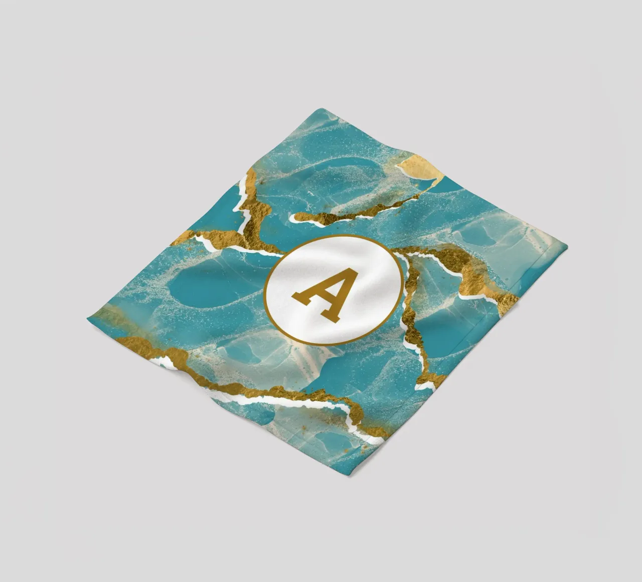 Monogramma personalizzato - Topico in marmo verde acqua e oro coperta in pile da Monogram Muse