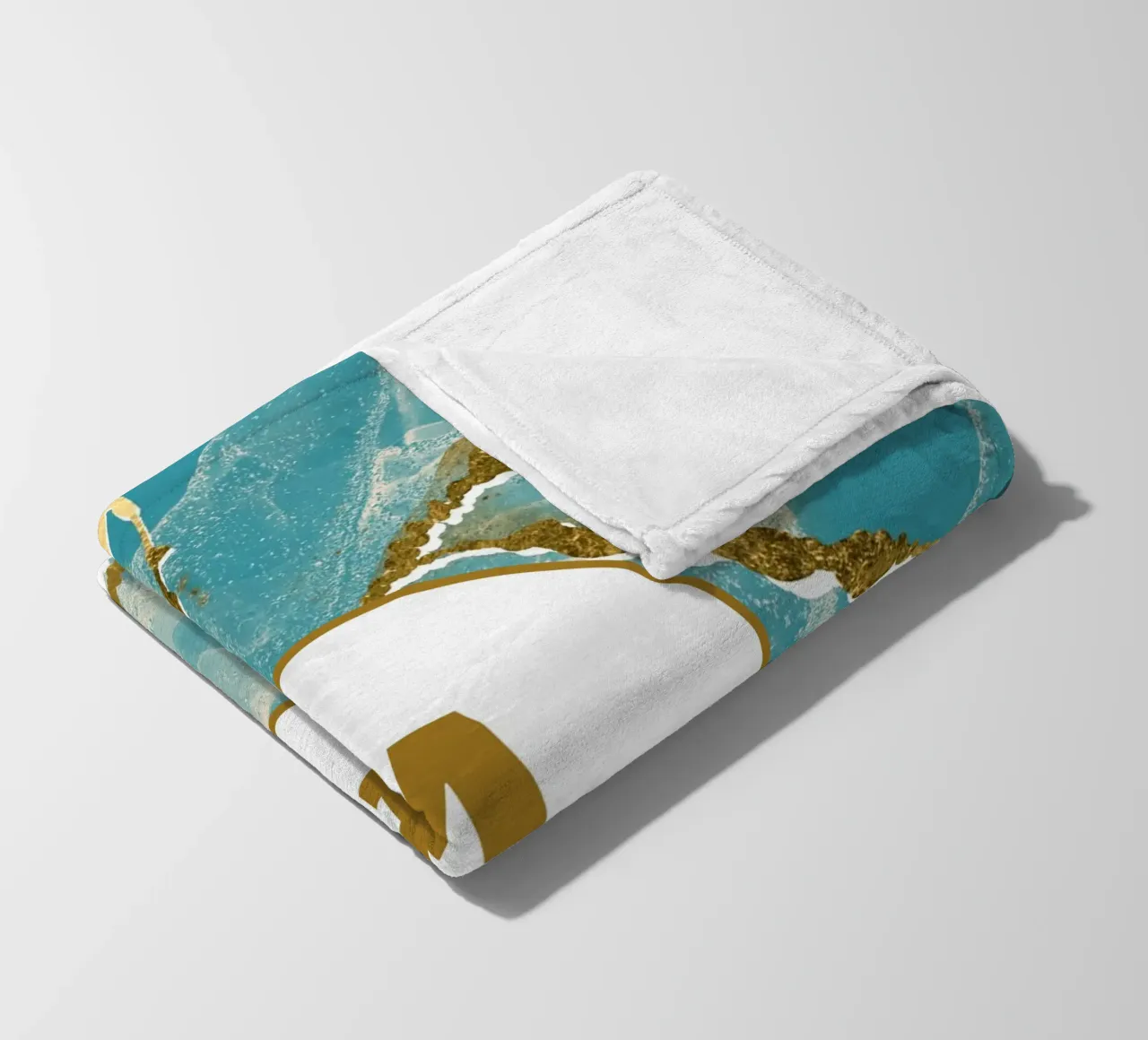 Monogramma personalizzato - Topico in marmo verde acqua e oro coperta in pile da Monogram Muse