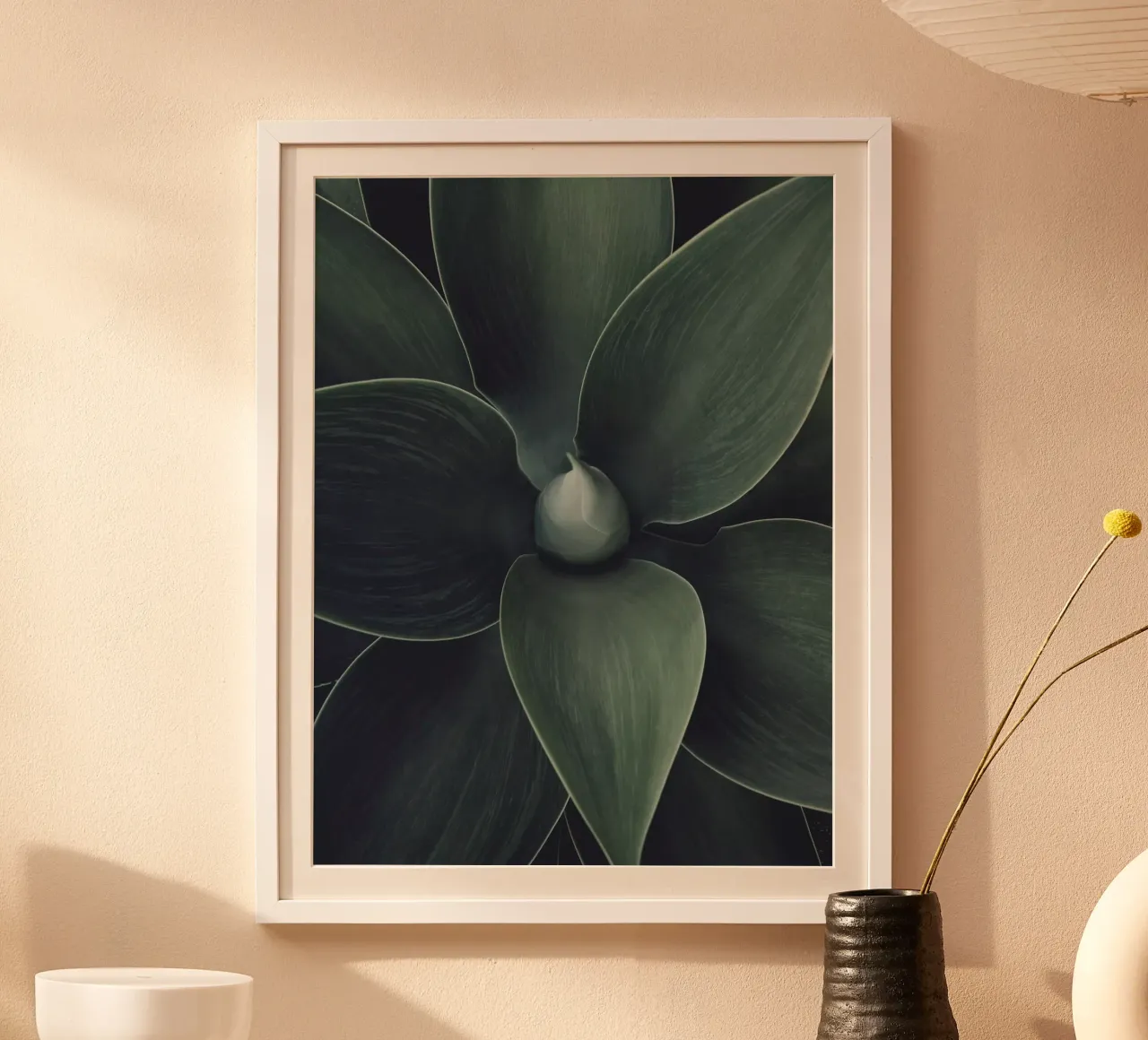 Abstracte natuur - ontwerp met groene bladeren poster van Whole©
