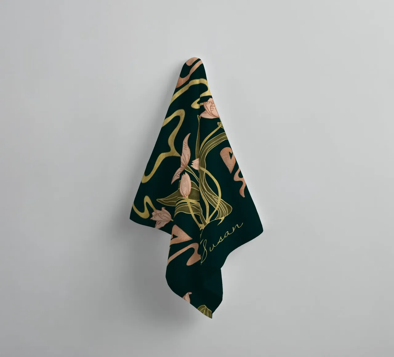 Benutzerdefinierter Name - Deco Tulip Bloom in Deep Forest Handtuch von Monogram Muse