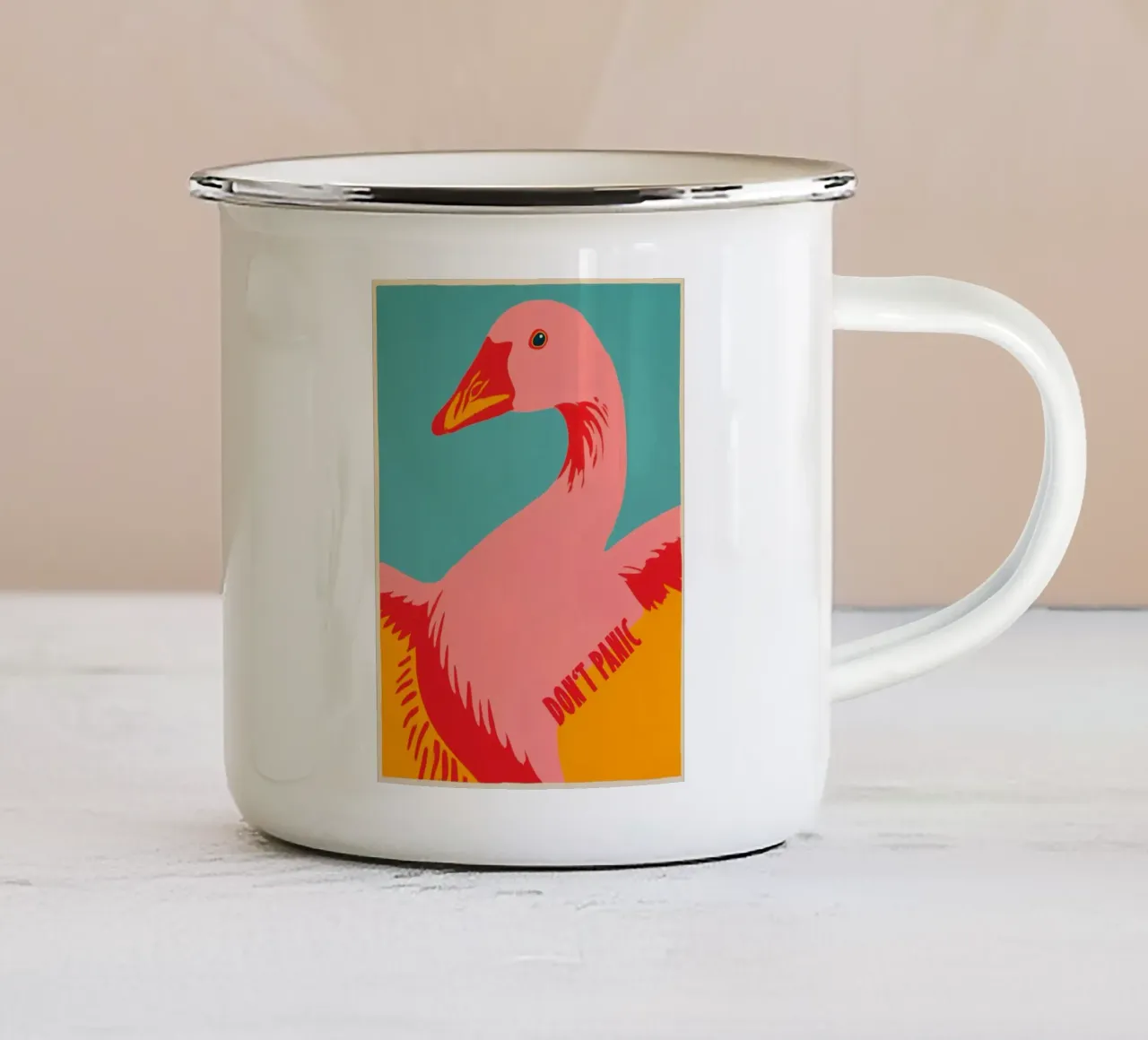 Niente panico e calma in tempi caotici tazza in smalto da Autofocus