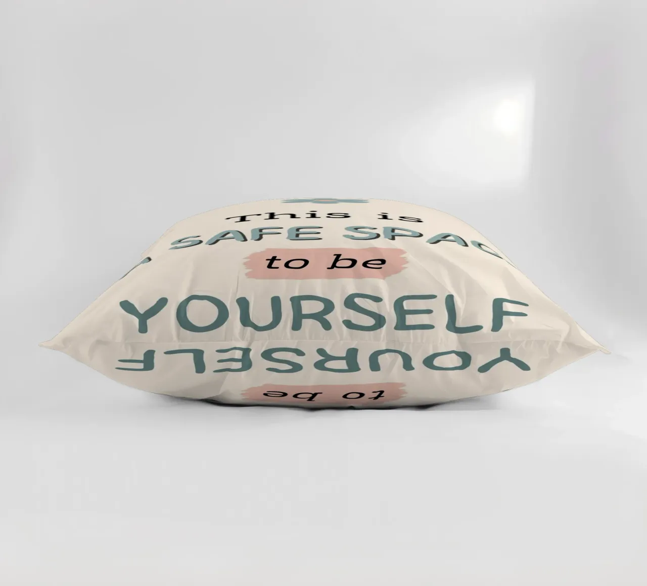 THIS IS A SAFE SPACE cuscino da ARTEVO