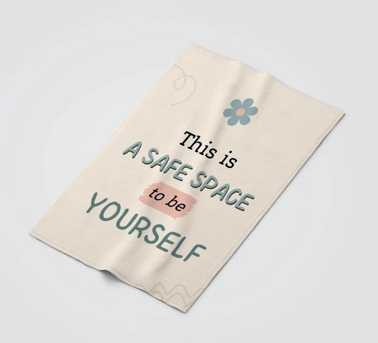 THIS IS A SAFE SPACE coperta in pile da ARTEVO