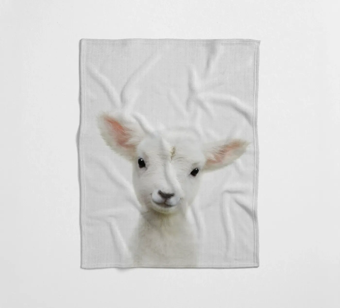 Kuckuckslamm Fleecedecke von Lila & Lola