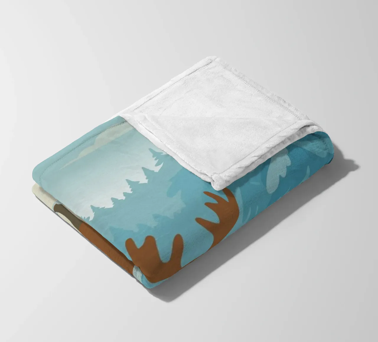 Alce in una foresta innevata coperta in pile da minimalist designs