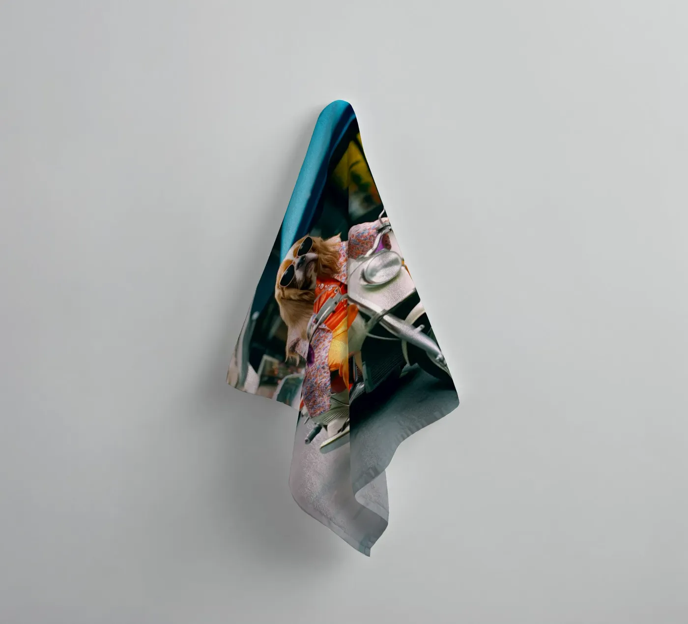 Axel towel by Affiches Chien Originales – Dogland