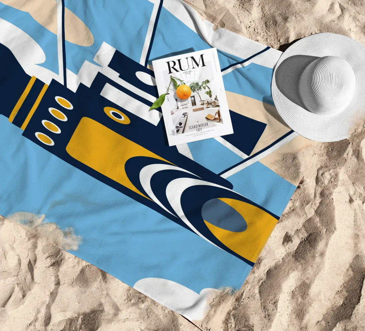 Zwevende camera strandhanddoek van Jurshopp