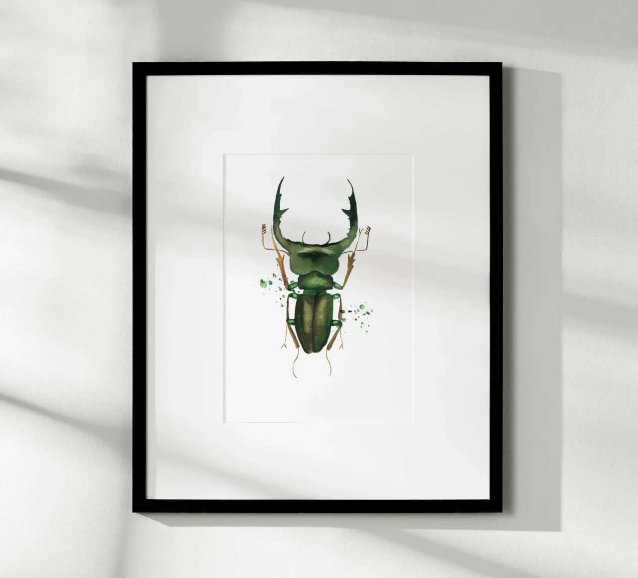 green deer beetle poster con telaio in legno da Nathys_illustration
