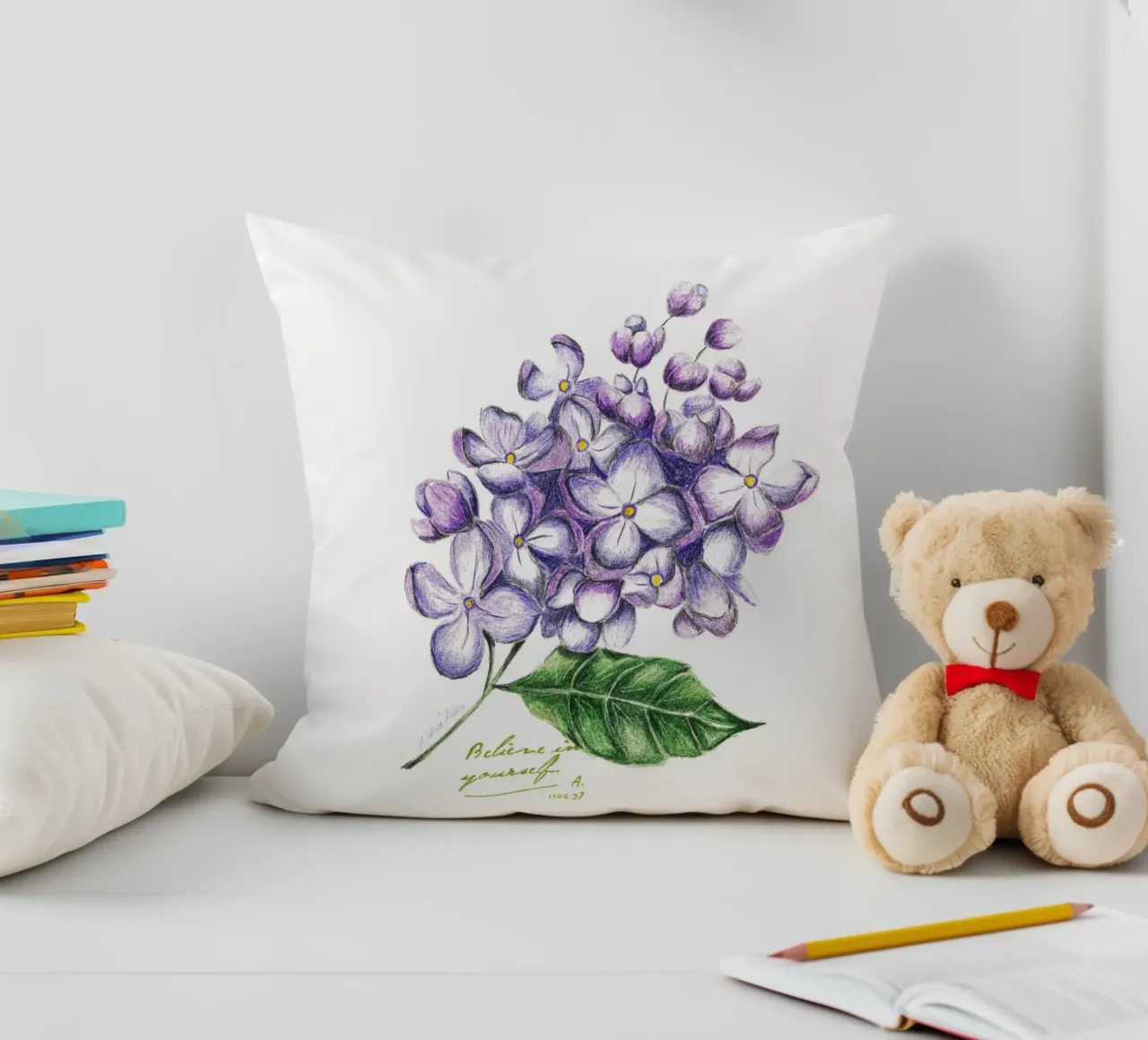 lilac cuscino da Nathys_illustration