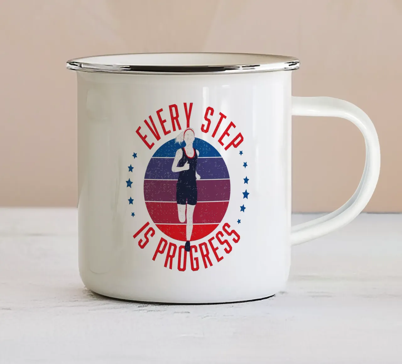 Ogni passo è un progresso. Slogan motivazionale per i runner. tazza in smalto da CalliLetters