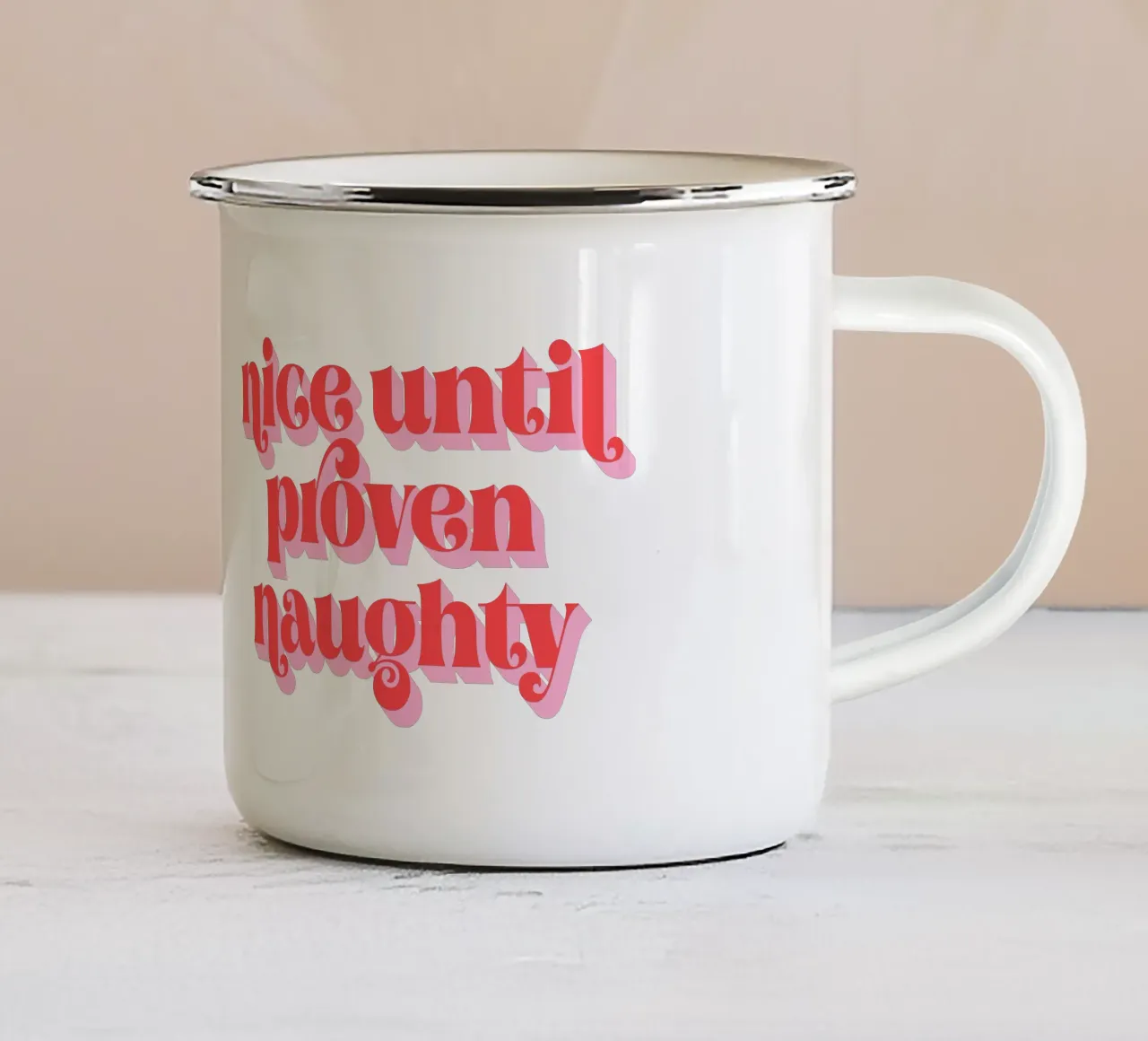 Simpatico fino a prova contraria tazza in smalto da Winter Whispers