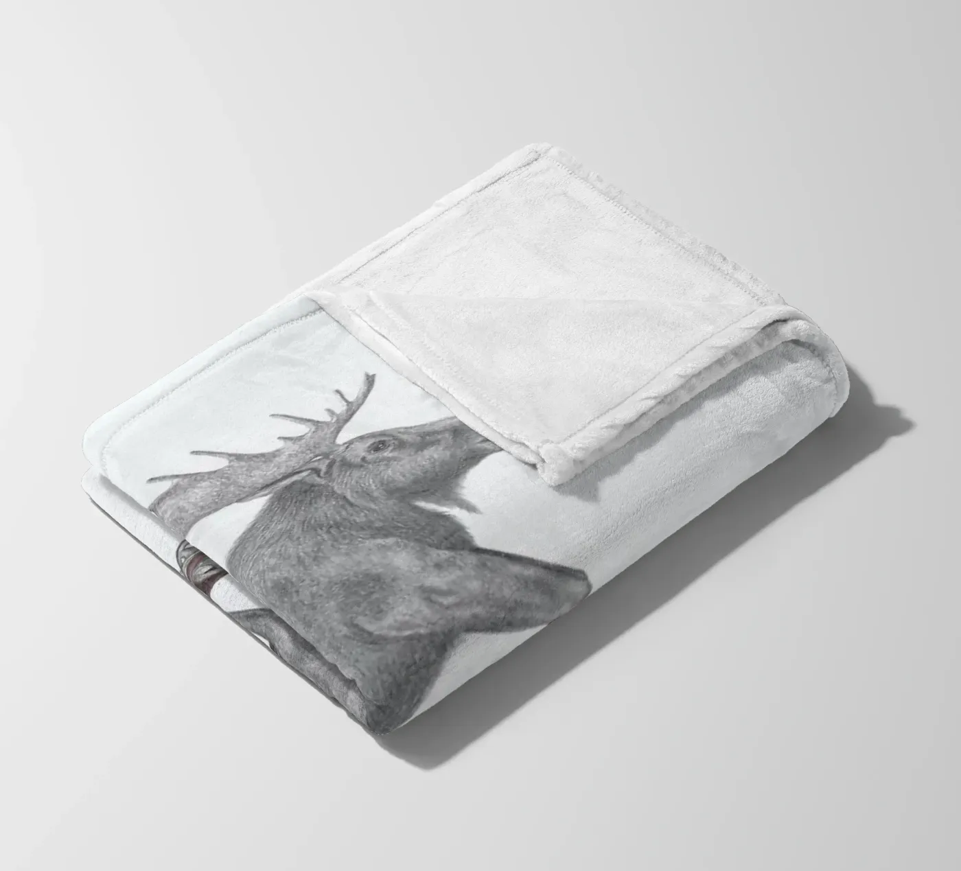Murray Maynooth Moose Fleecedecke von Le Canot Rouge