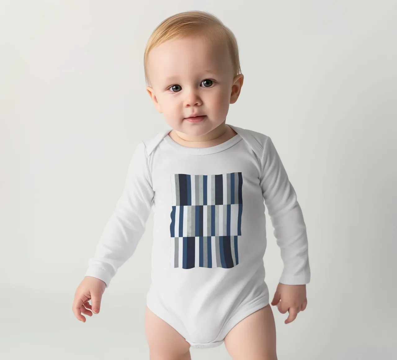 Ocean Geometry - Modern Nautical Stripes in Blau Navy Gray babyrompertje lange mouwen van Petra Lang - Design