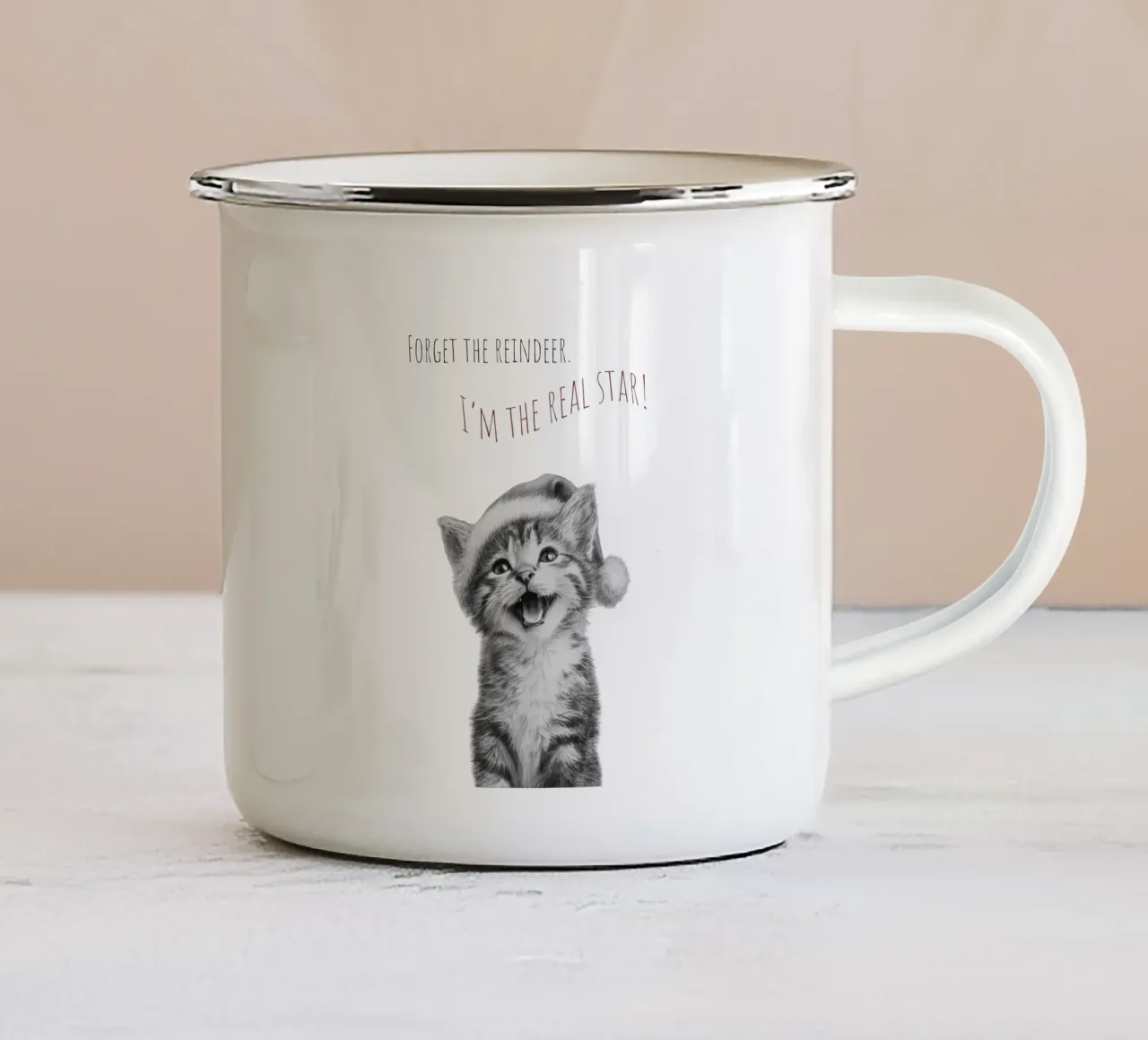 Gatto fresco - Miracolo di Natale tazza in smalto da Melanie Viola