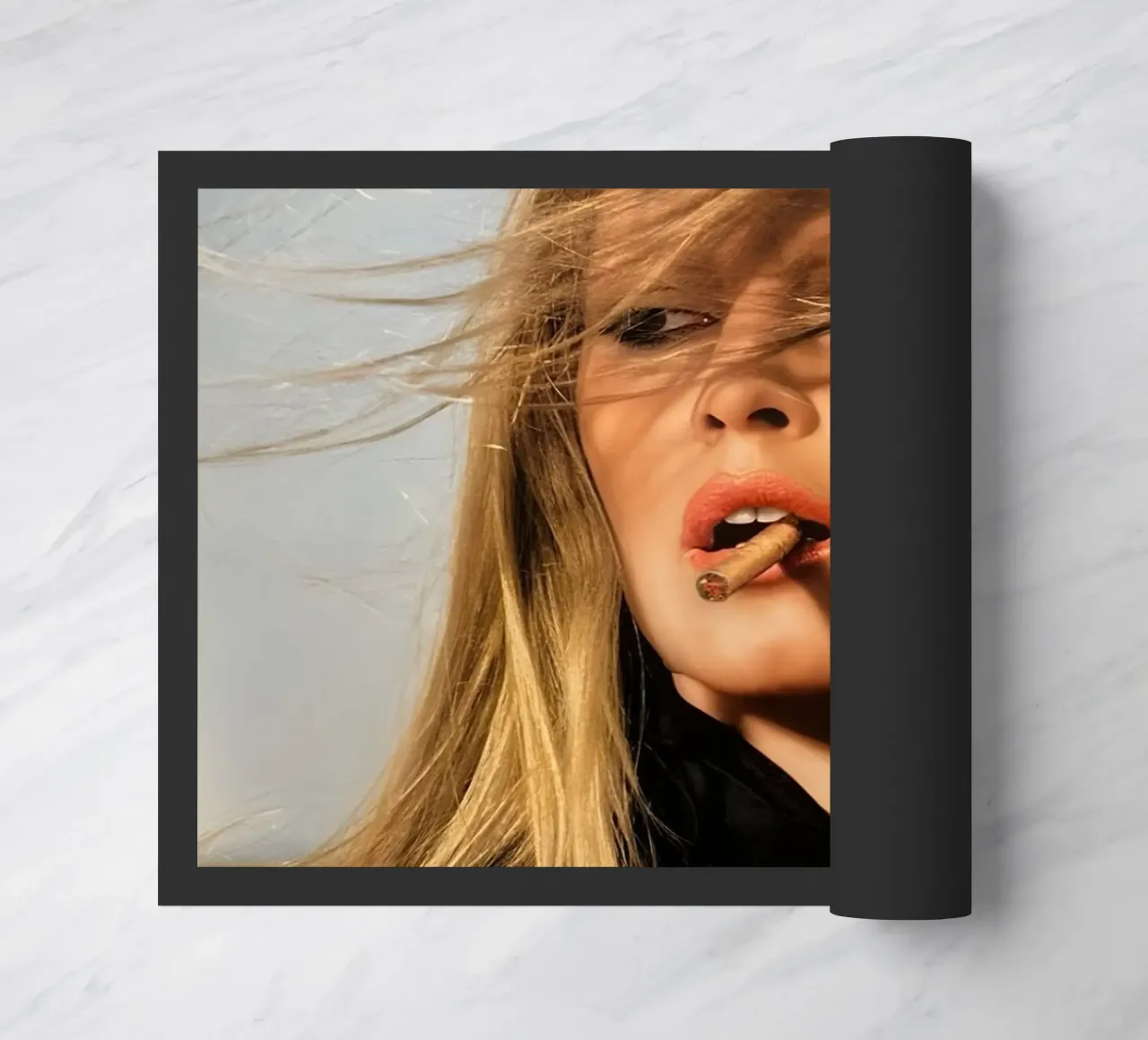 Bionda, brezza e sigaro zerbino da Galery Vintage