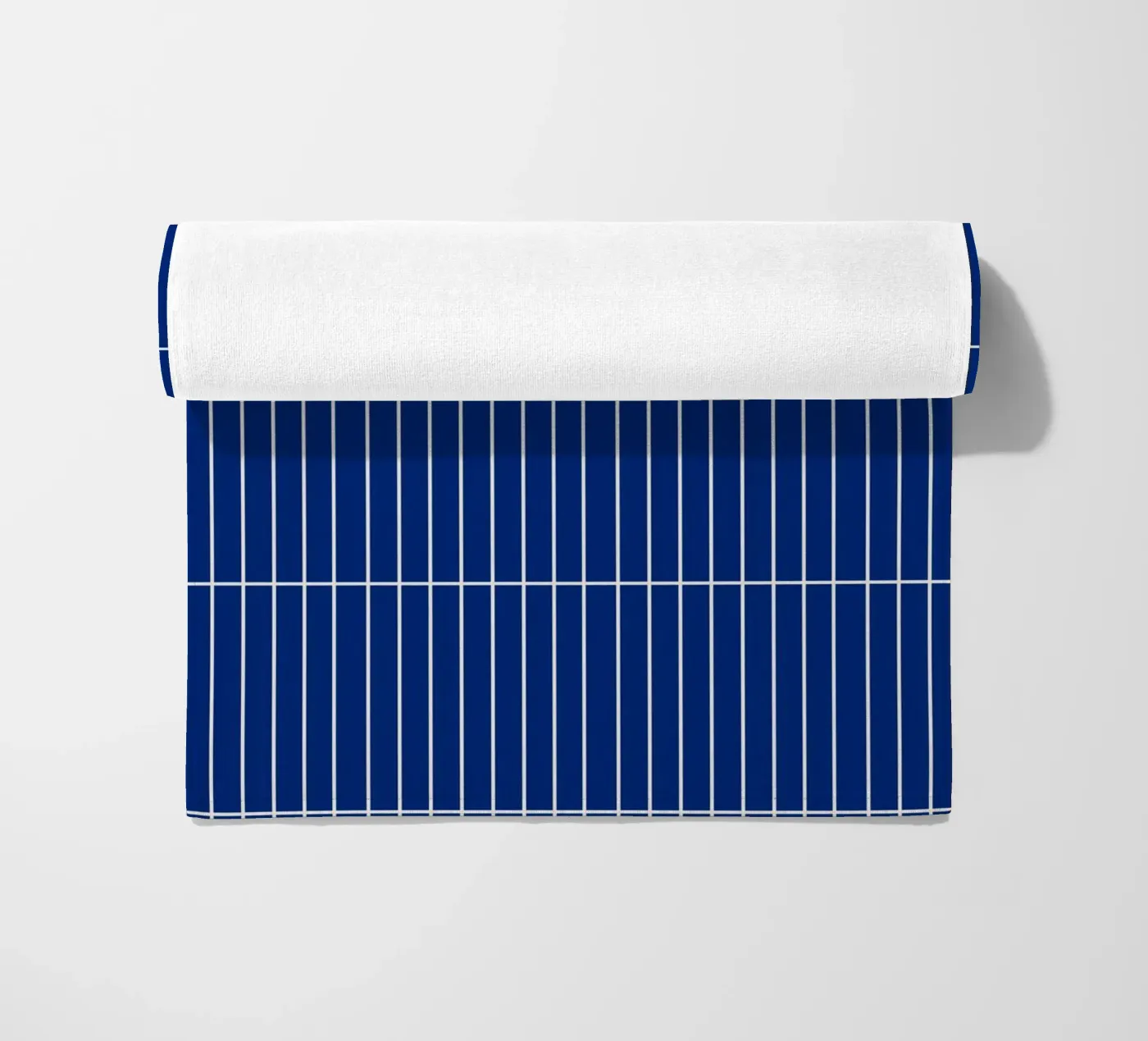 White Rectangular Grid on Blue strandhanddoek van Timeless moderna