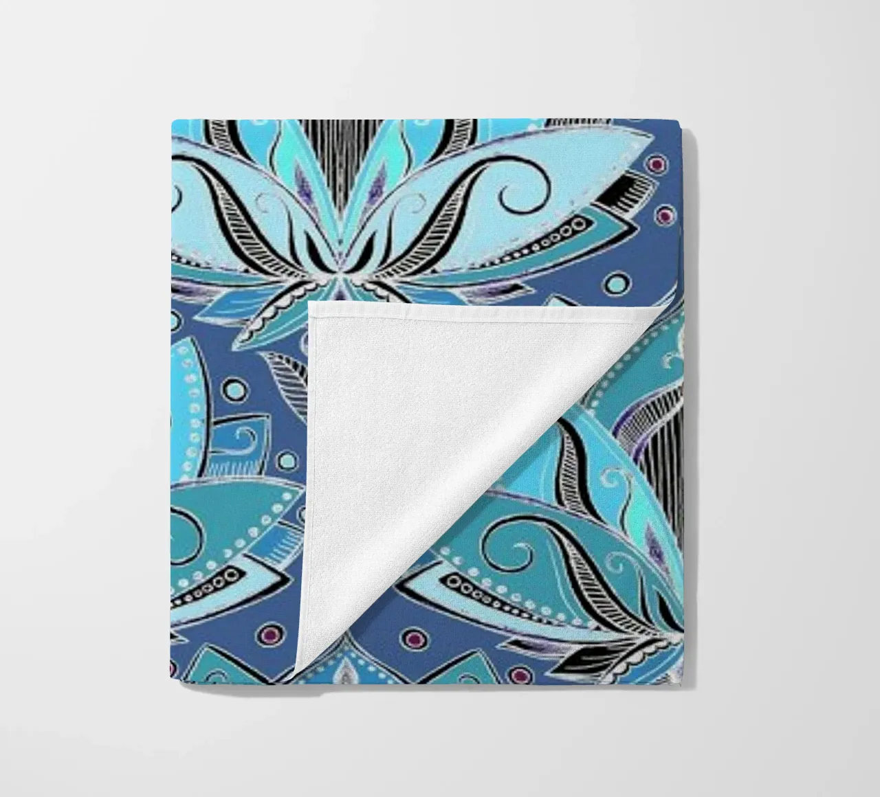 Art Deco Teal Lotus Pattern telo mare da Micklyn Le Feuvre
