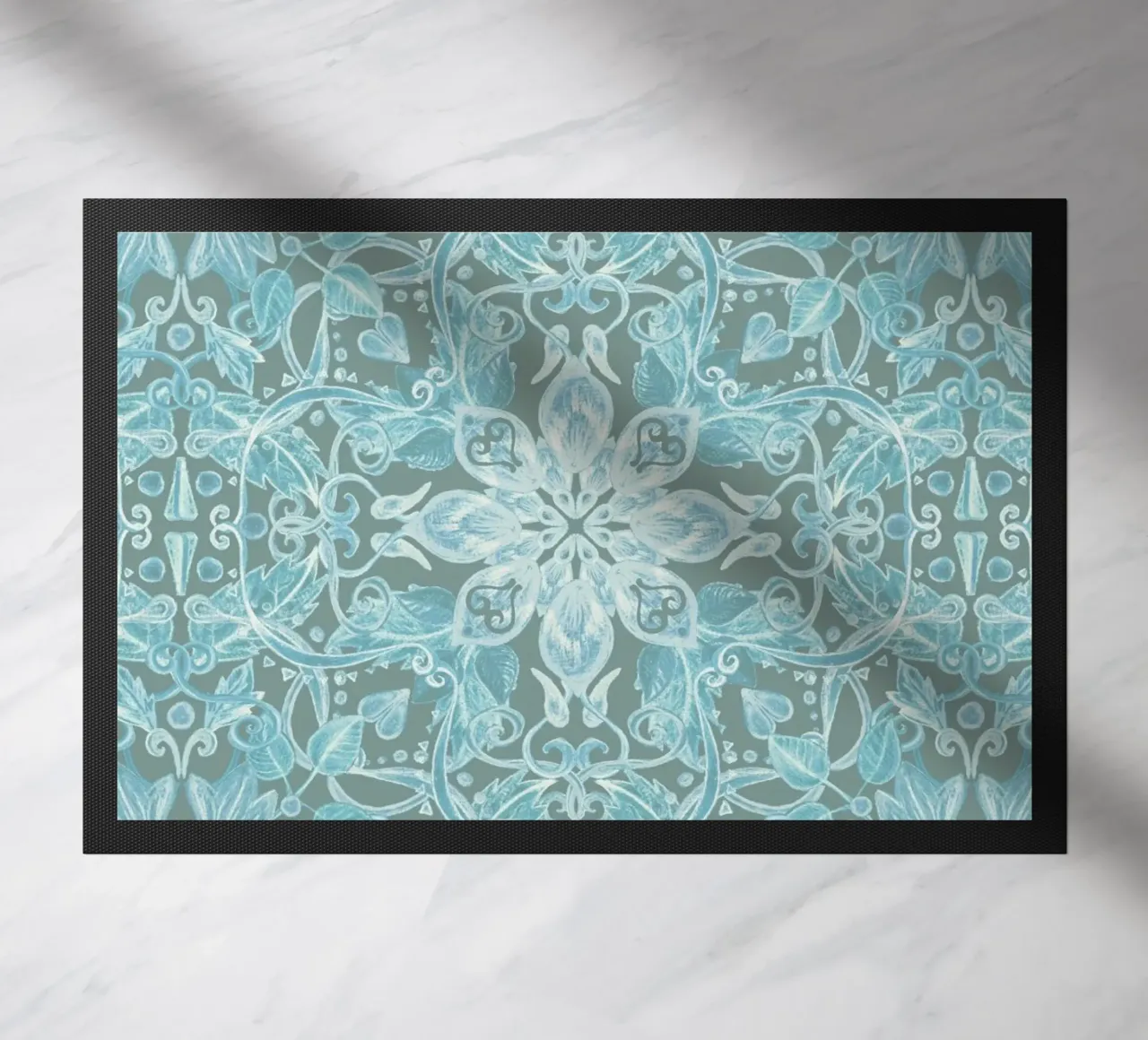 Soft Blue & Grey Floral Pattern zerbino da Micklyn Le Feuvre
