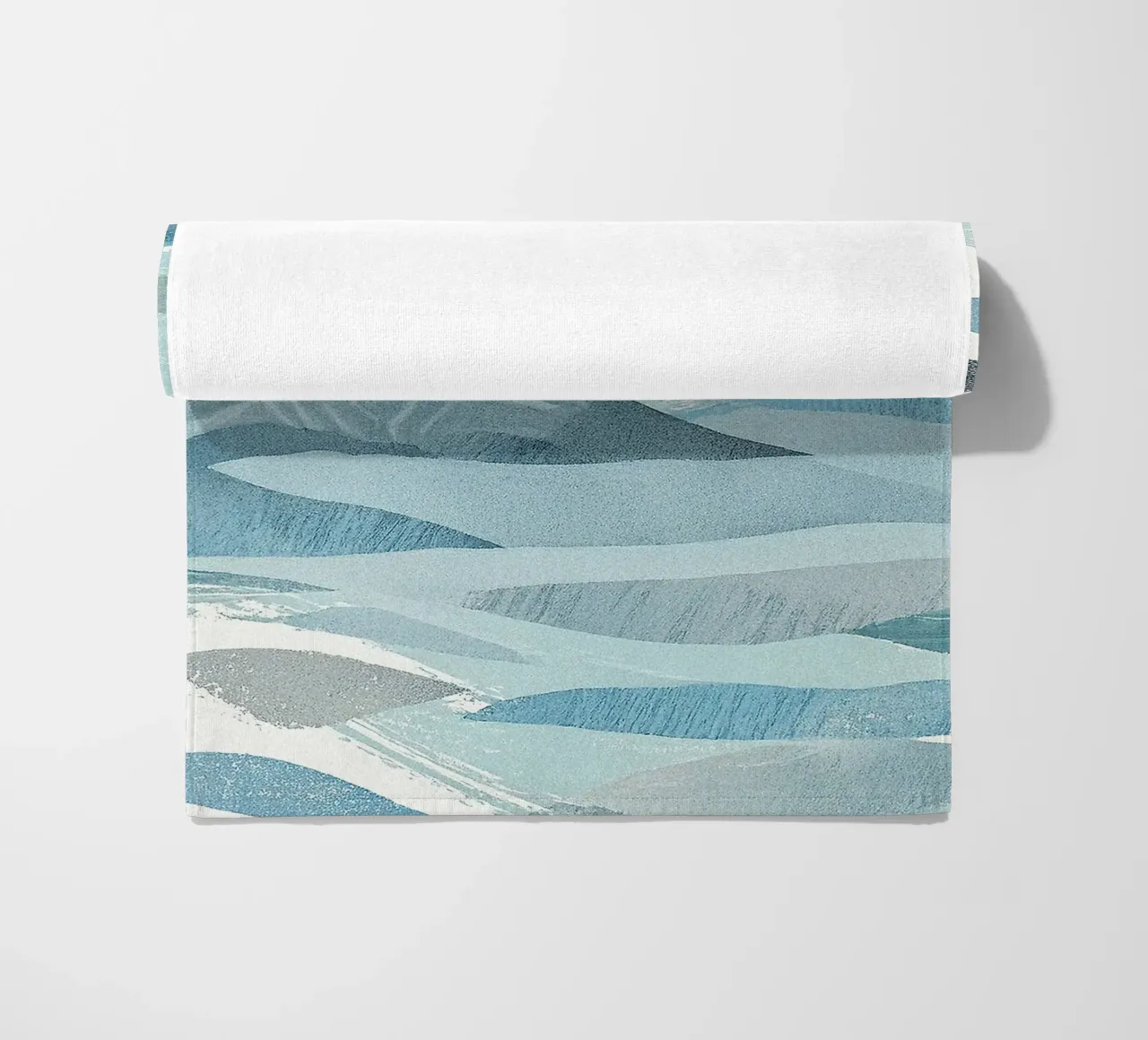 Scandinavian Abstract Waves in Cool Blue Tones telo mare da Burk Smith
