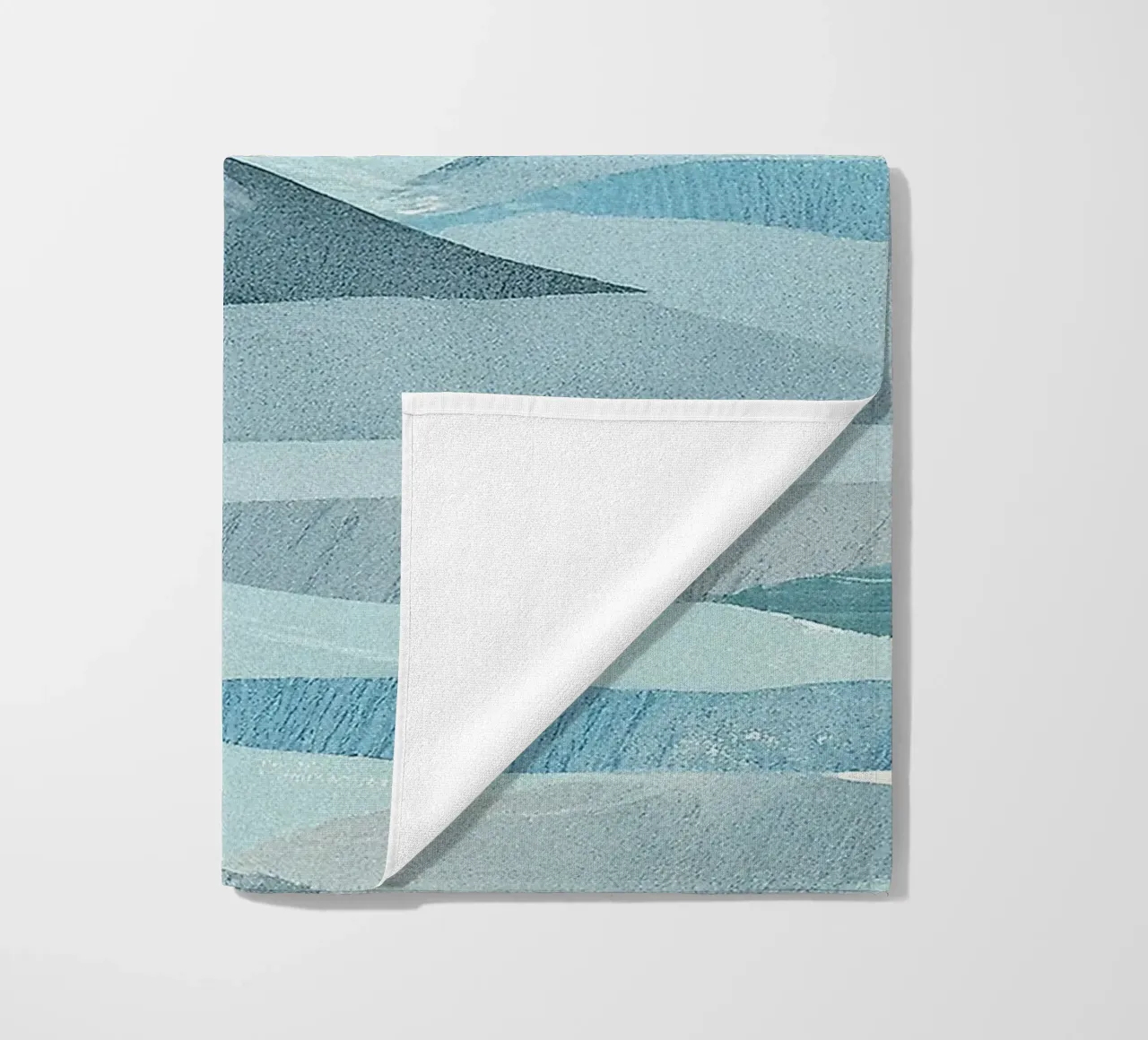 Scandinavian Abstract Waves in Cool Blue Tones telo mare da Burk Smith