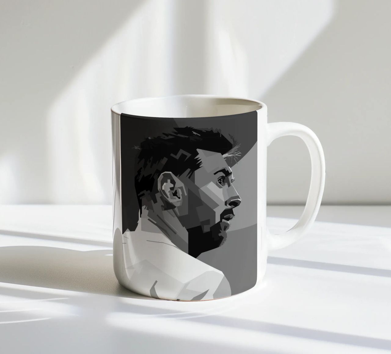 Messi Monochrome Style WPAP tazza in ceramica da KP Artwork