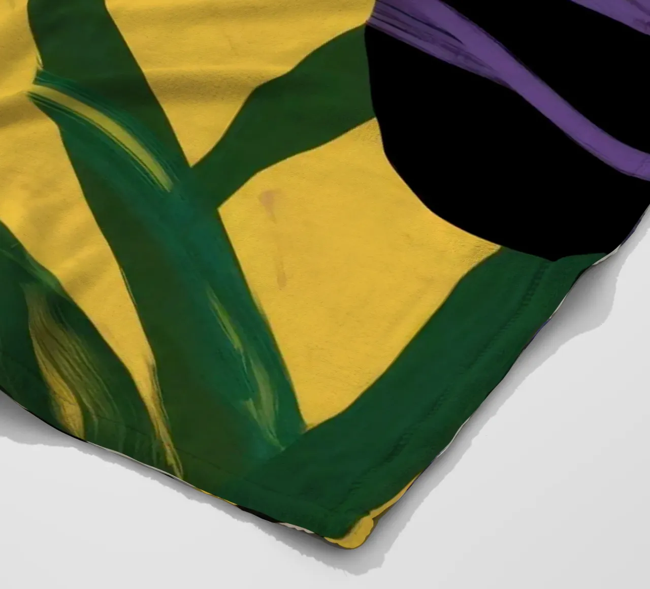 Abstract Garden Patchwork Fleecedecke von Sky Velour