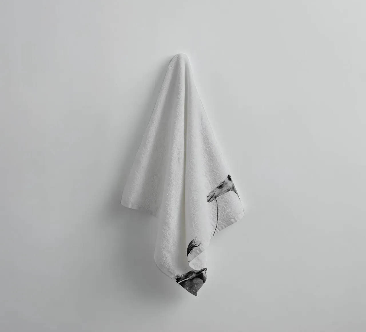 Camel queue towel by photolovers