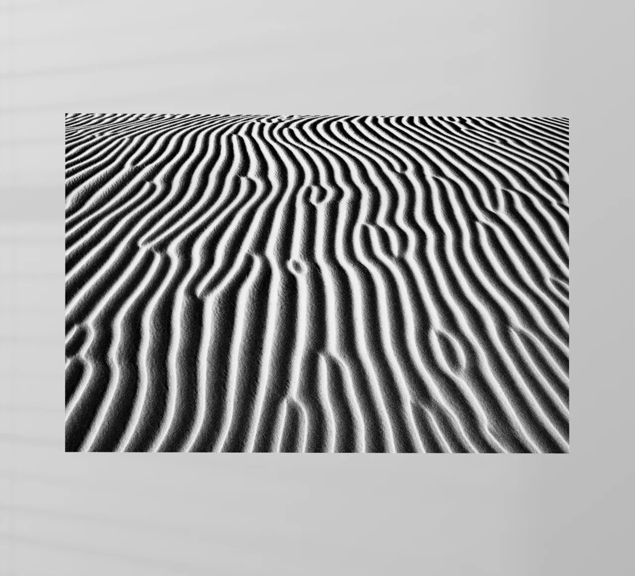 Abstract pattern of sand pellicola backlit da photolovers