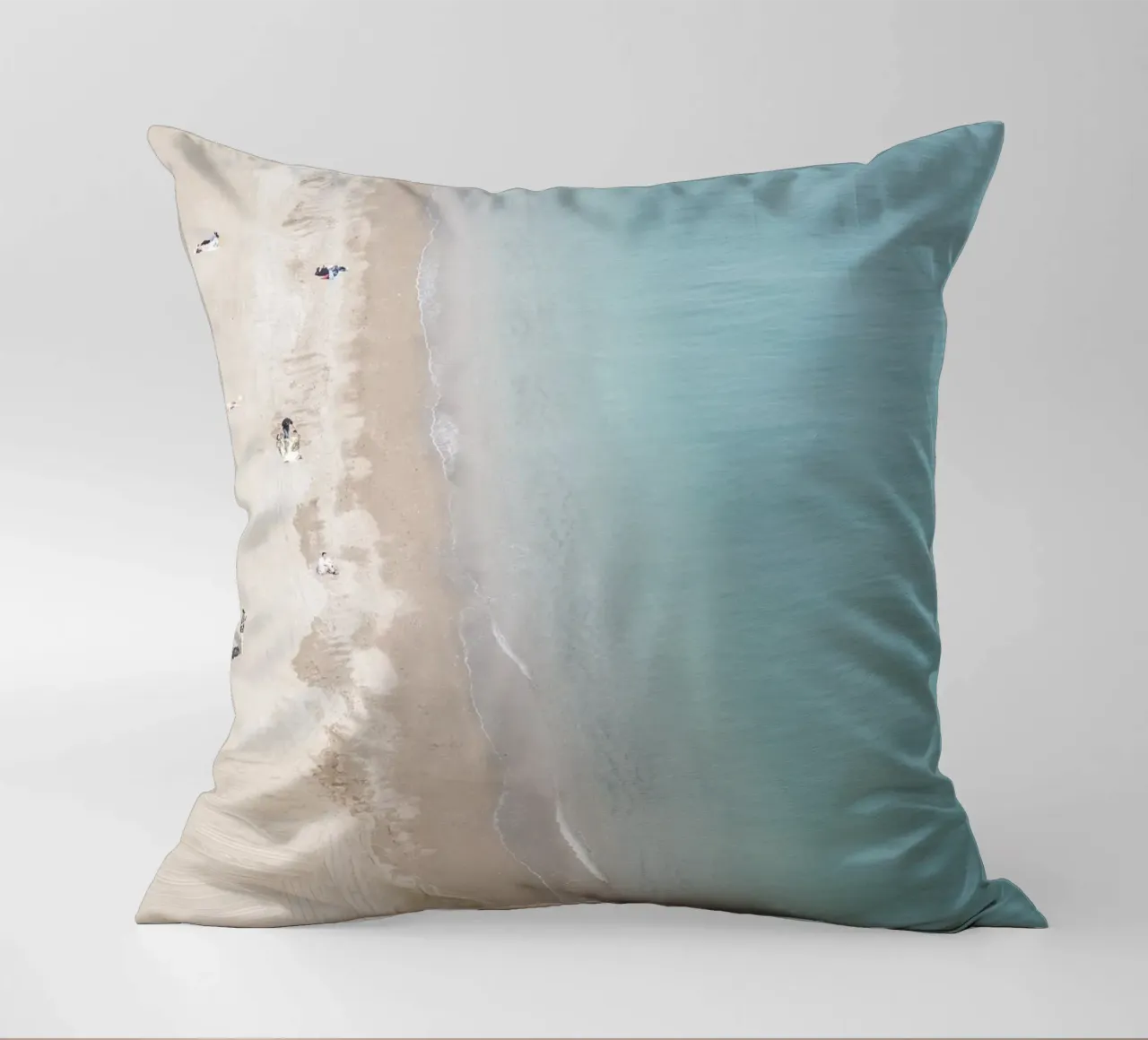 Aerial beach view cuscino da photolovers