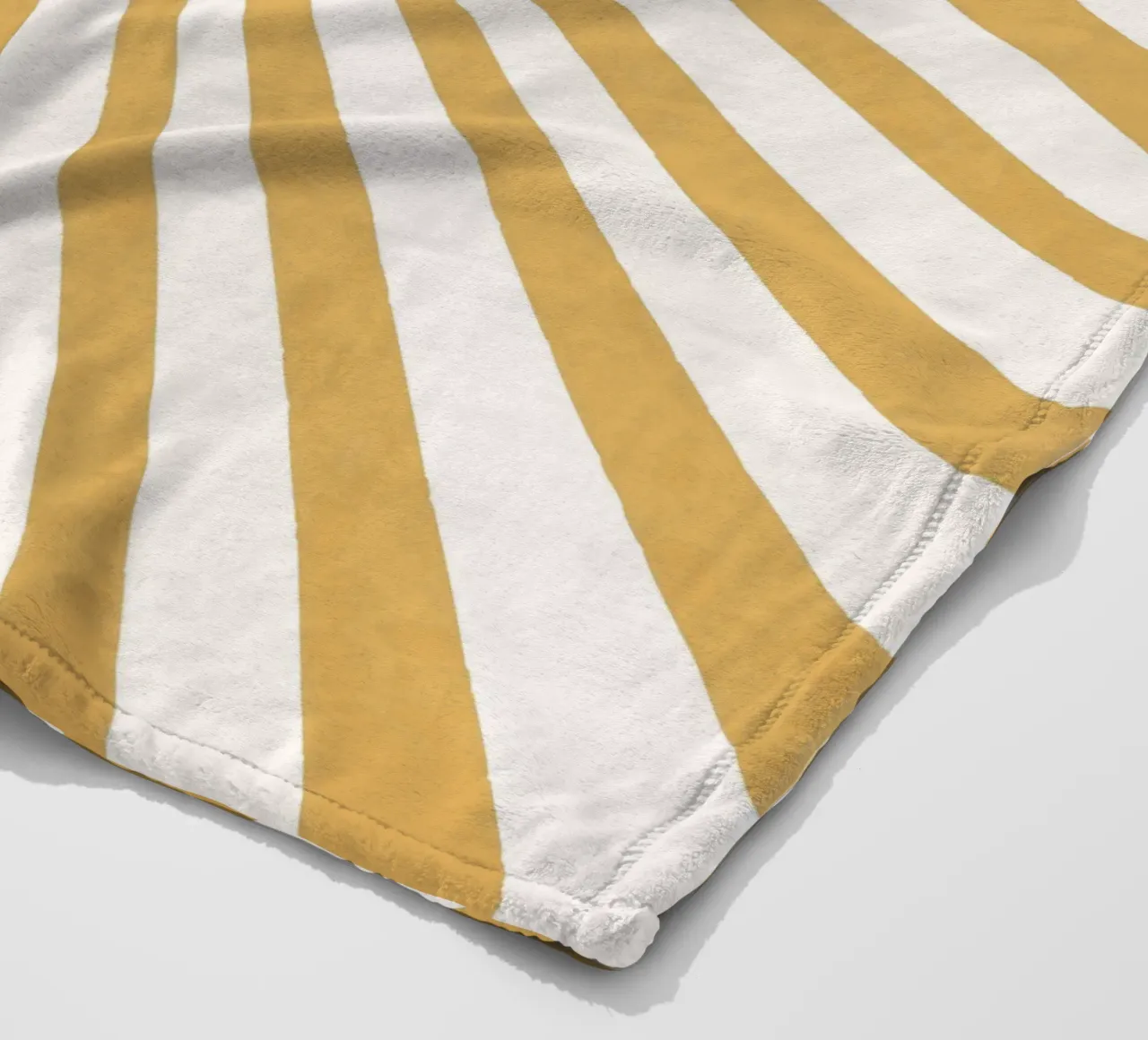 Sun Fleecedecke von we line studio - design