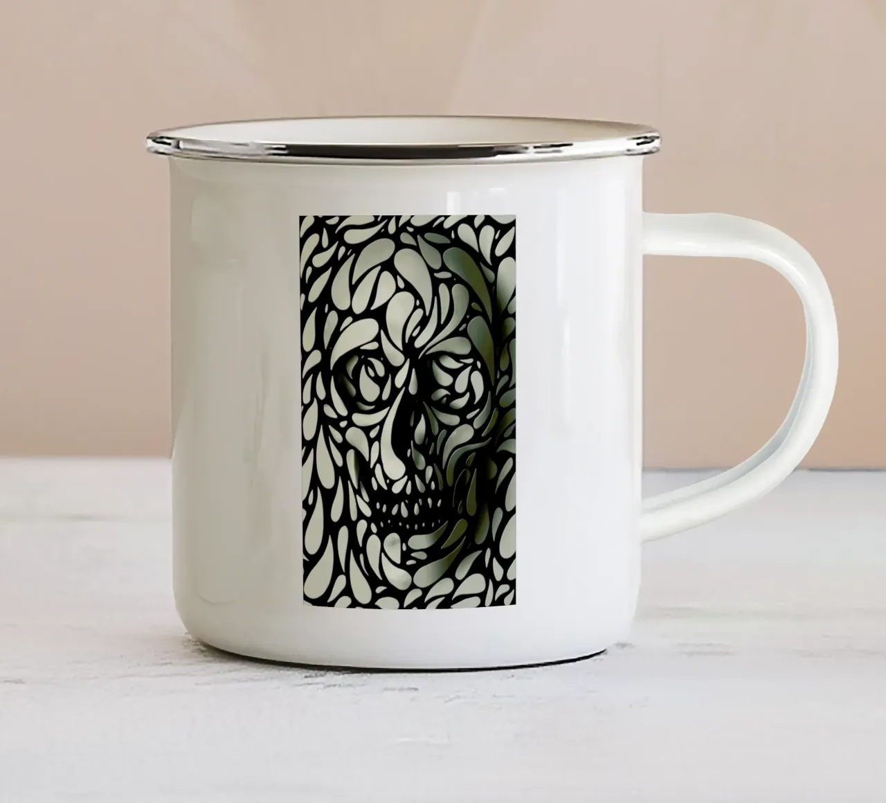 Skull IV tazza in smalto da Ali Gulec