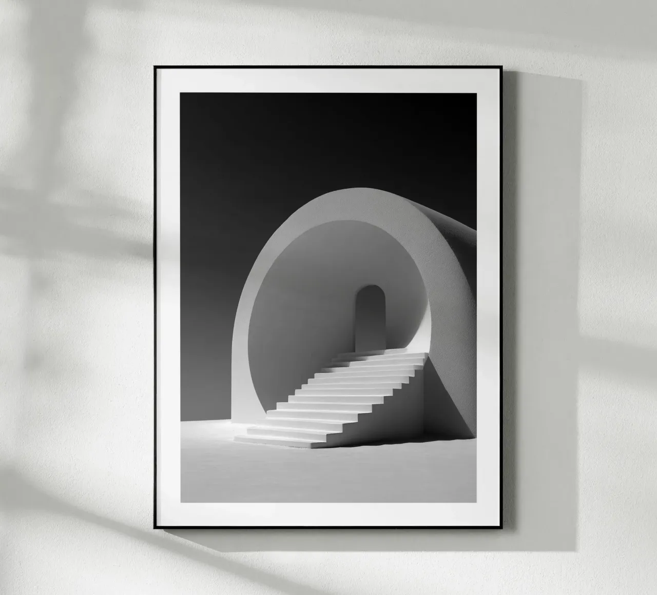 Arco illuminato e scala scultorea plexiglass da Monochrome