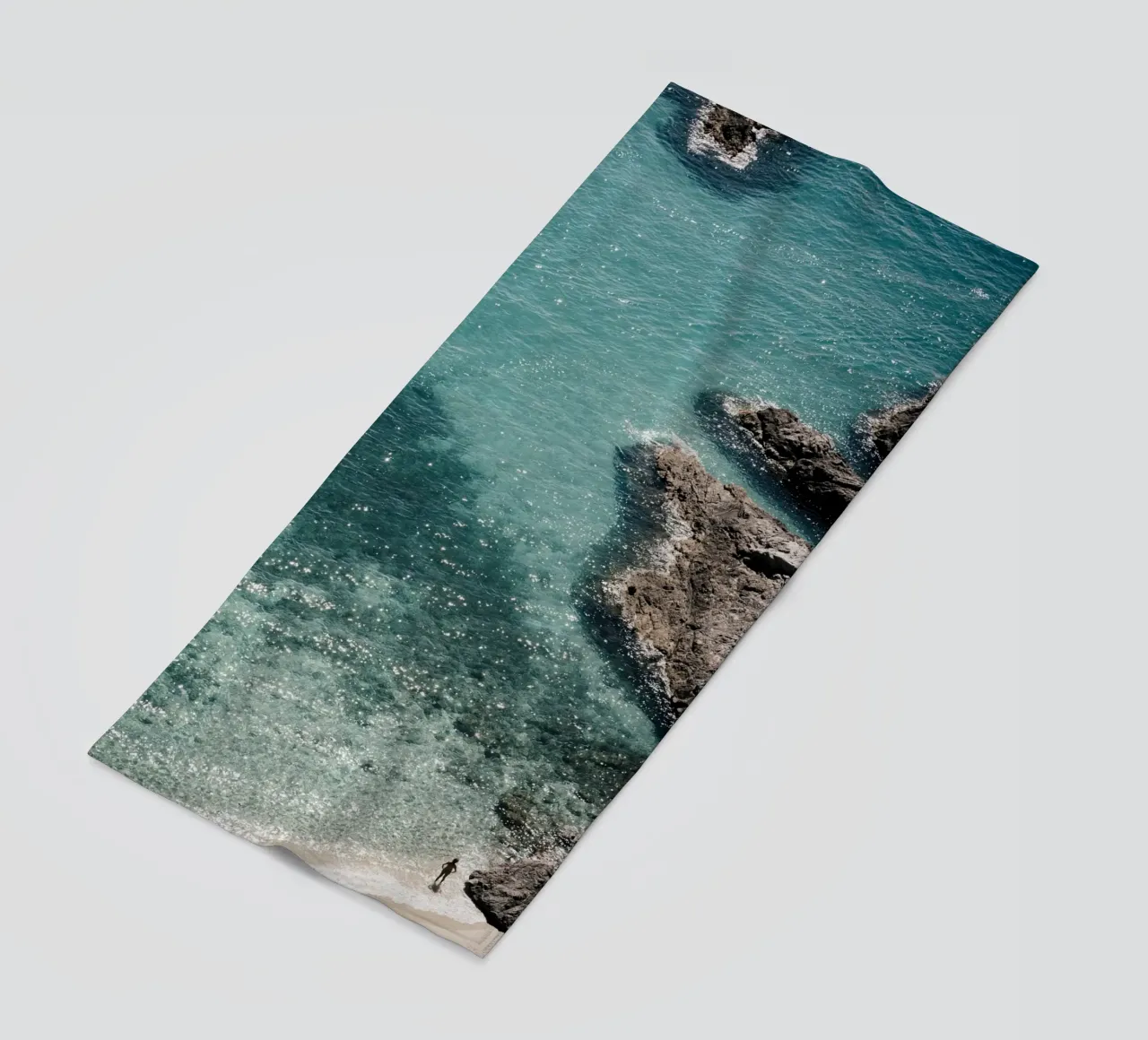 Alone on the beach telo mare da photolovers