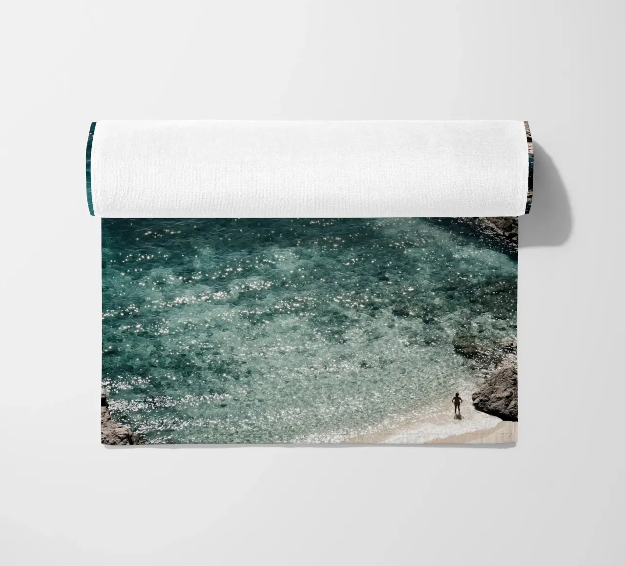 Alone on the beach telo mare da photolovers