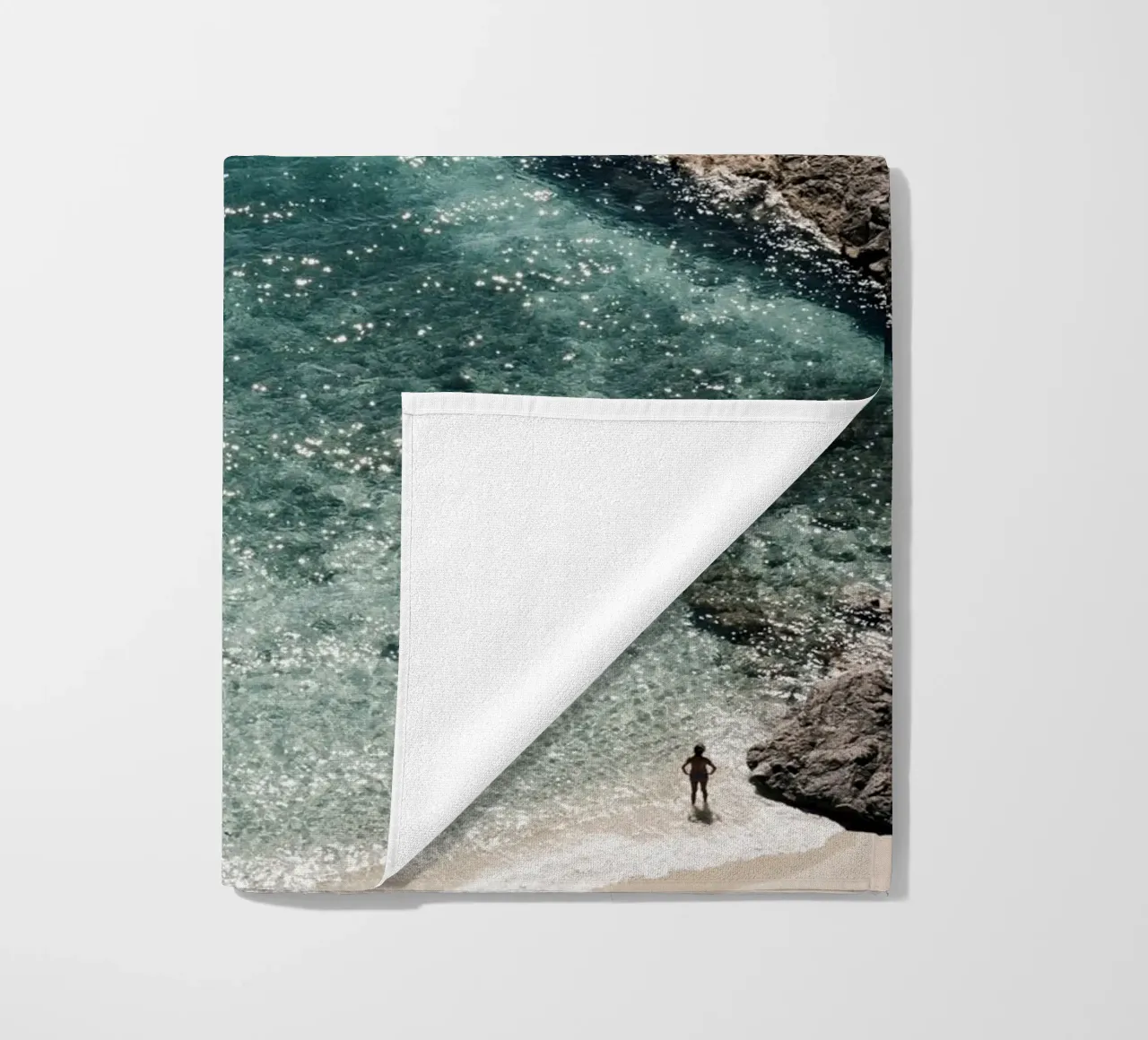 Alone on the beach telo mare da photolovers