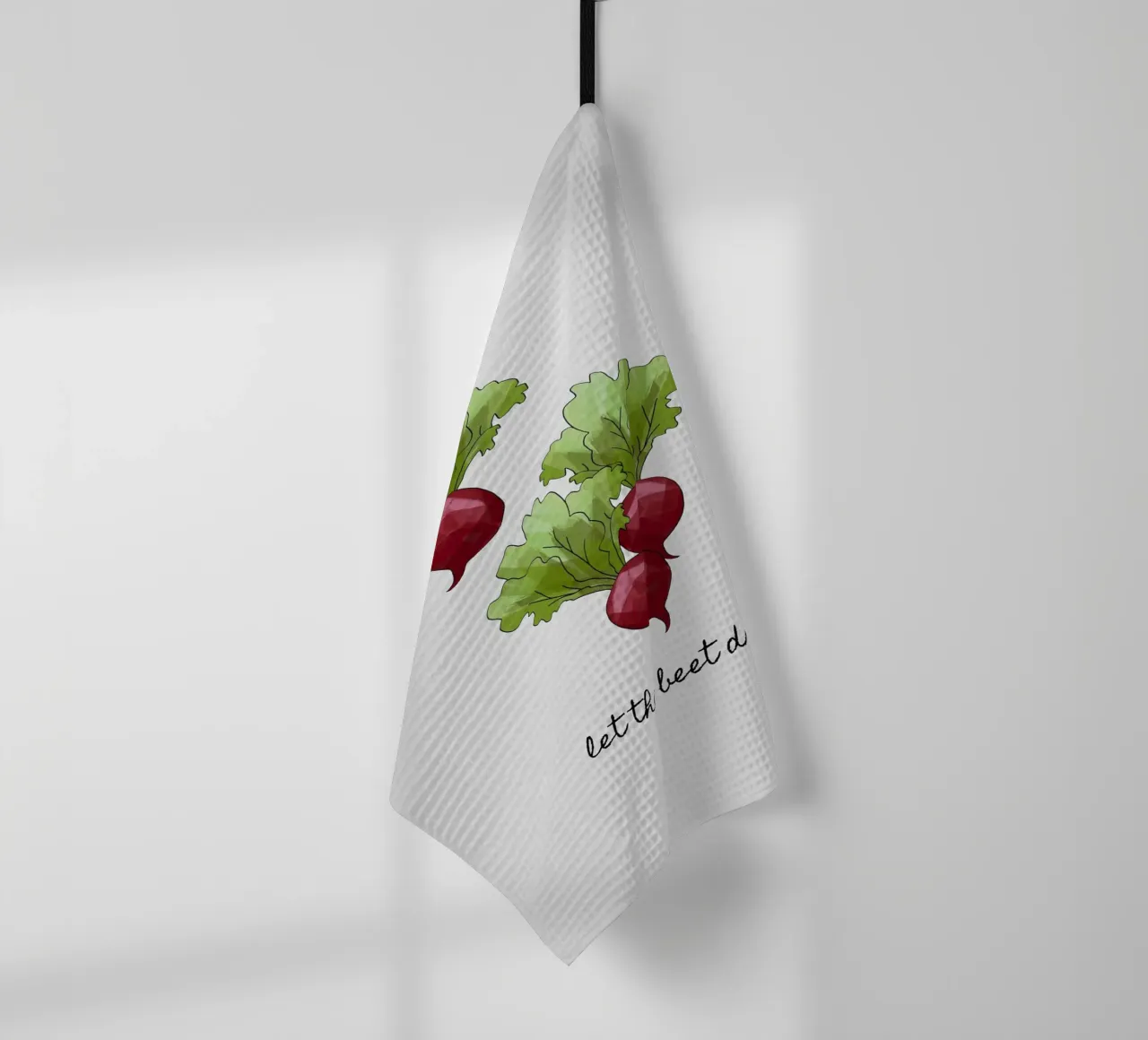 Let The Beet Drop theedoek van Orara Studio