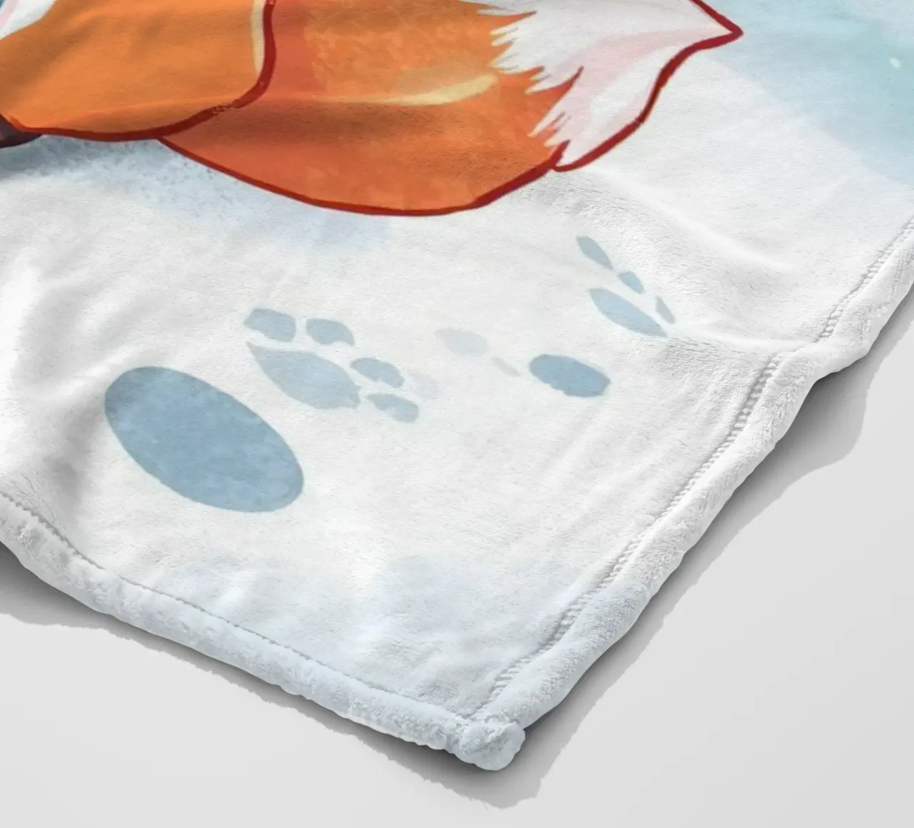 Abbracci caldi nella neve coperta in pile da Voxy's Adventures