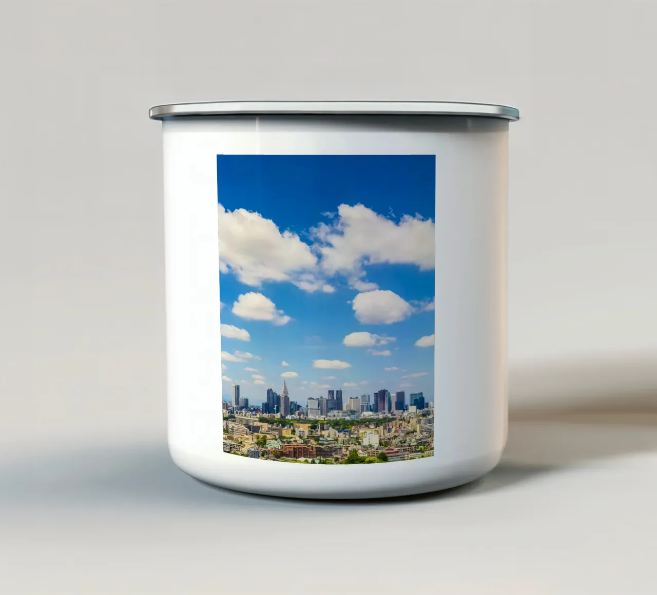 TOKYO 31 tazza in smalto da Tom Uhlenberg