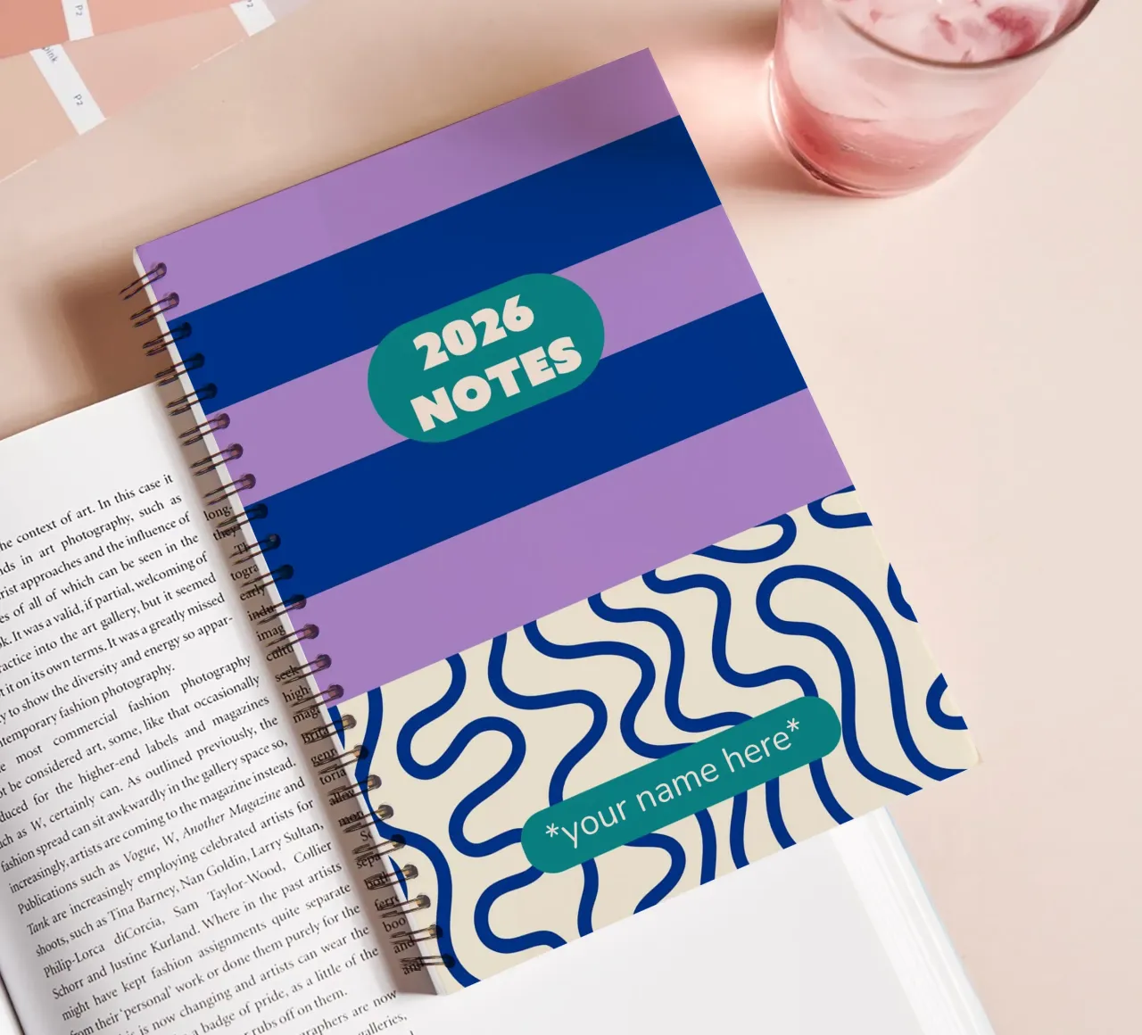 Stripes and Squiggle Pattern Notebook diario ad anelli da Sunday Design Studio