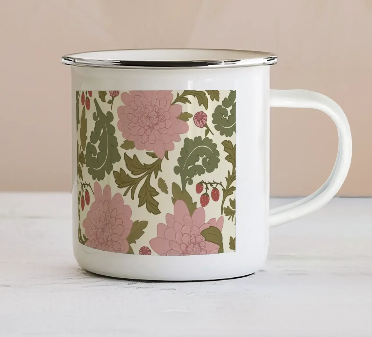 Fiori rosa con fragola tazza in smalto da GalerieGG