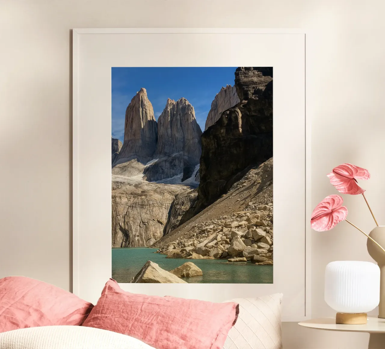 rotsberg poster van Maraza