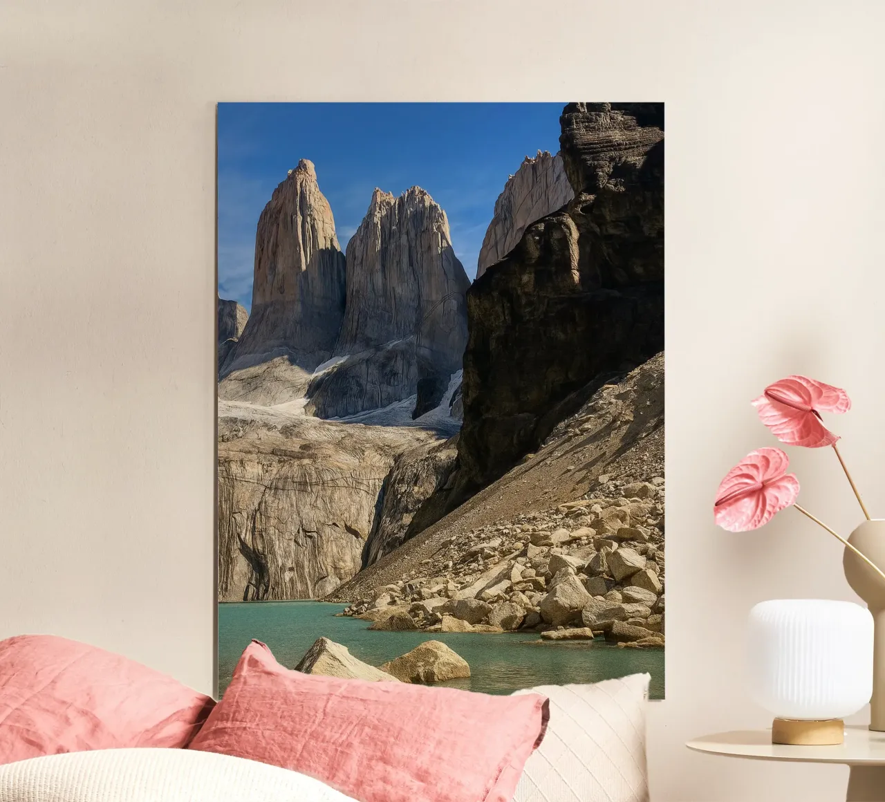 rotsberg poster van Maraza