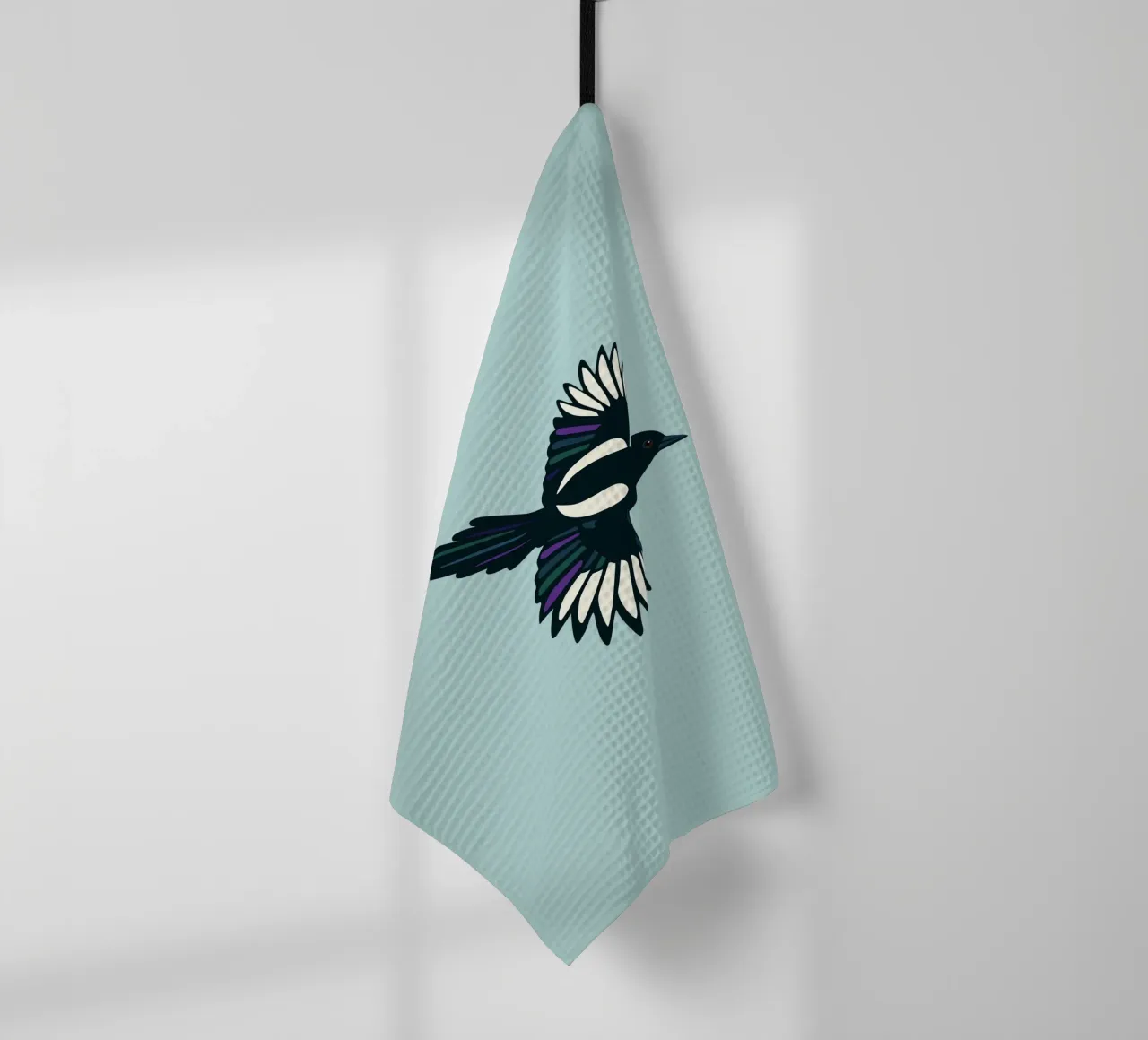 Fliegende Elster Geschirrtuch von Bwiser