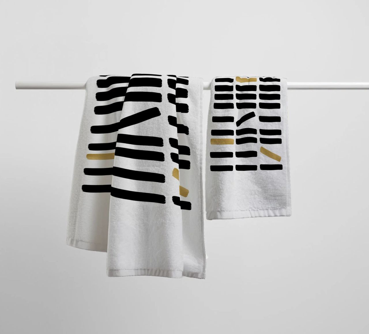 Zwart & Goud Abstract badhanddoek van Orara Studio