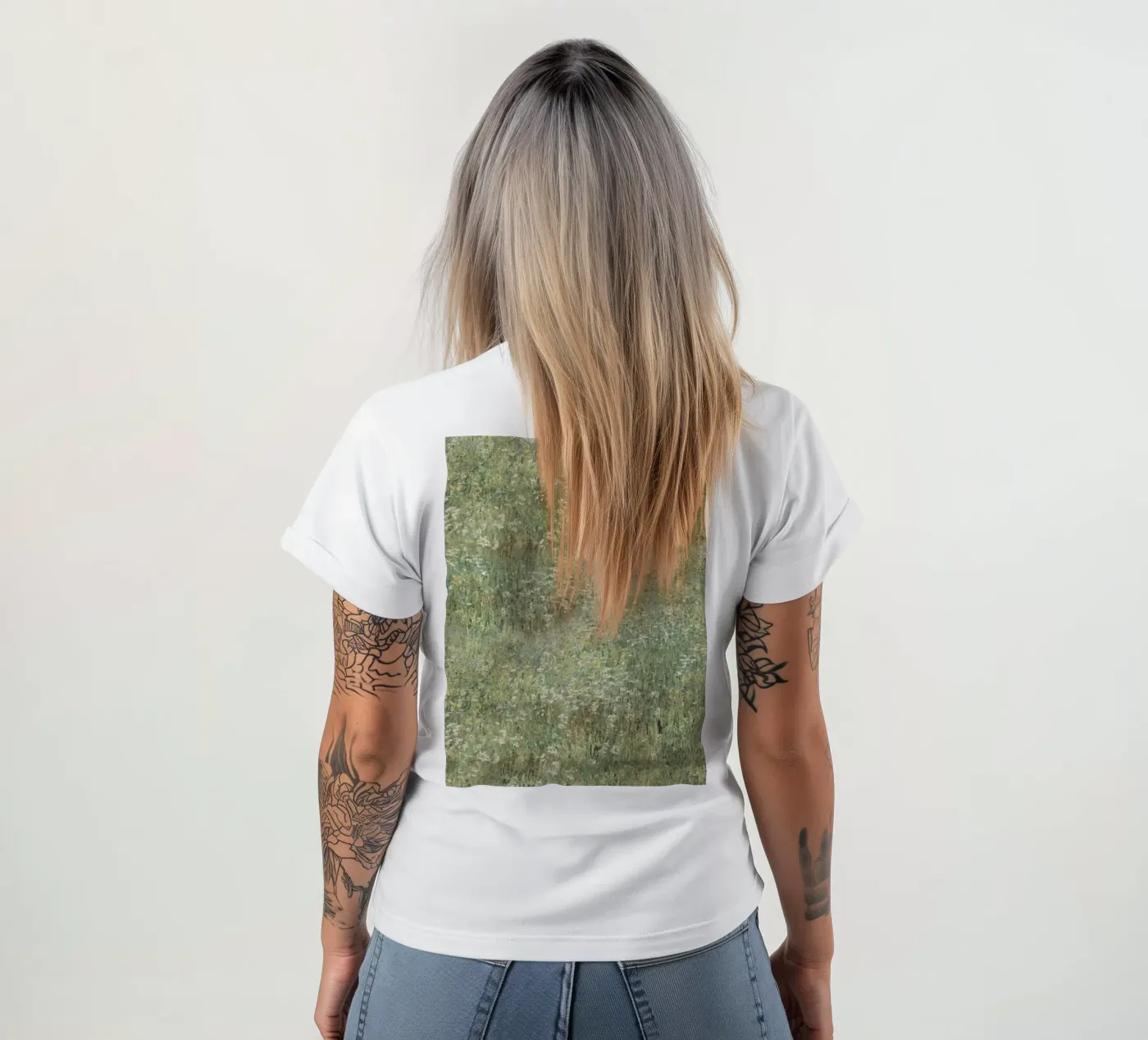 Stampa d'arte impressionista sul prato di fiori selvatici t-shirt da Vintage Posters