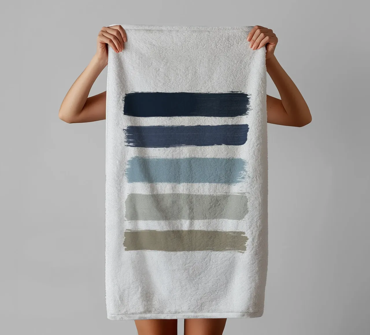 Blue & Taupe Stripes serviette de bain de Orara Studio