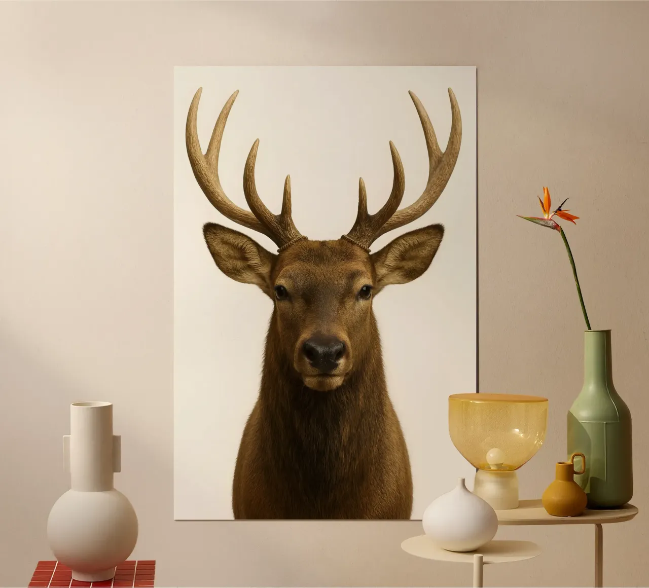 Ritratto di alce maestoso - Stampa d'arte minimalista sulla fauna selvatica poster con telaio in legno da Happy Wild Prints