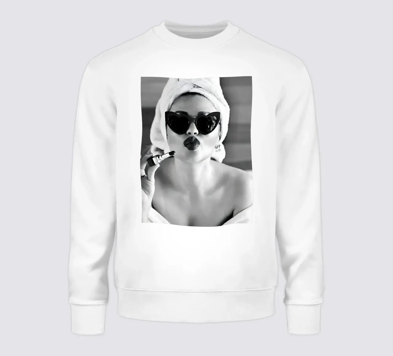 Invio di un bacio in bianco e nero felpa da Galery Vintage