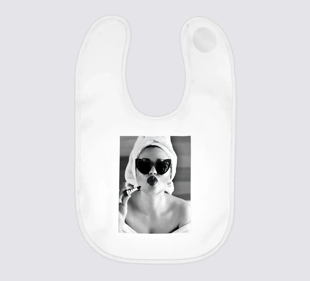 Invio di un bacio in bianco e nero bavaglino da Galery Vintage