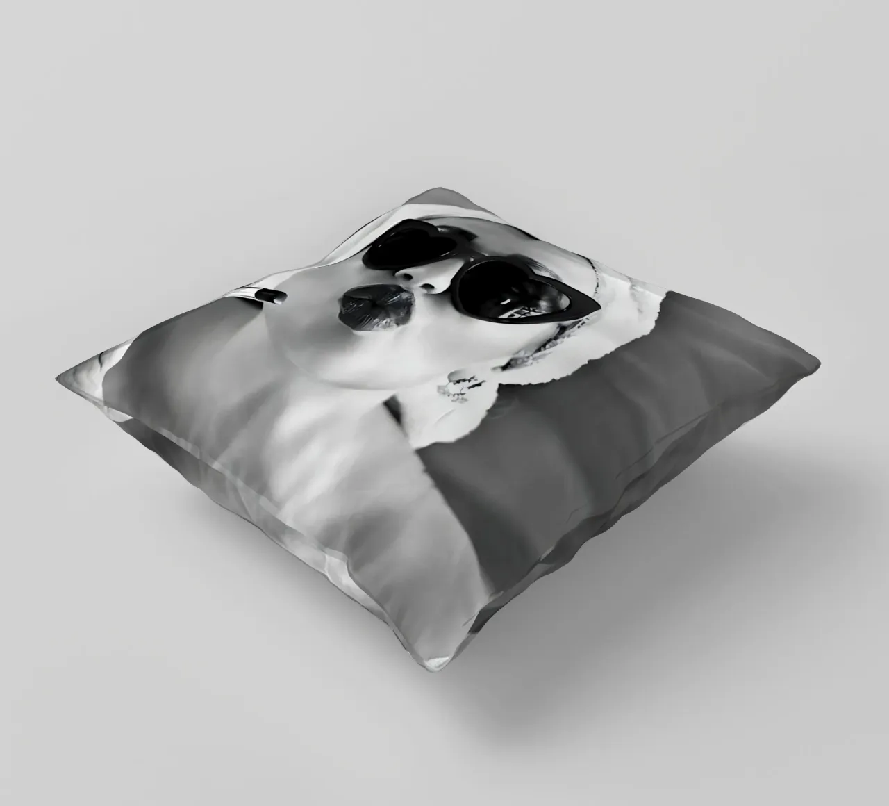 Invio di un bacio in bianco e nero cuscino da Galery Vintage